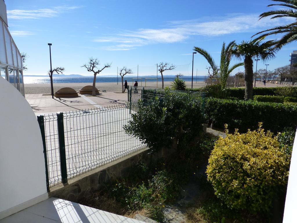 Inmosantos Oasis E3 Apartment Roses Ngoại thất bức ảnh